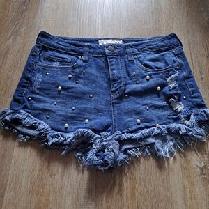 Vintage Havana Blue Denim Pearl Studs Distressed Frayed Hem Jean Shorts Size 27